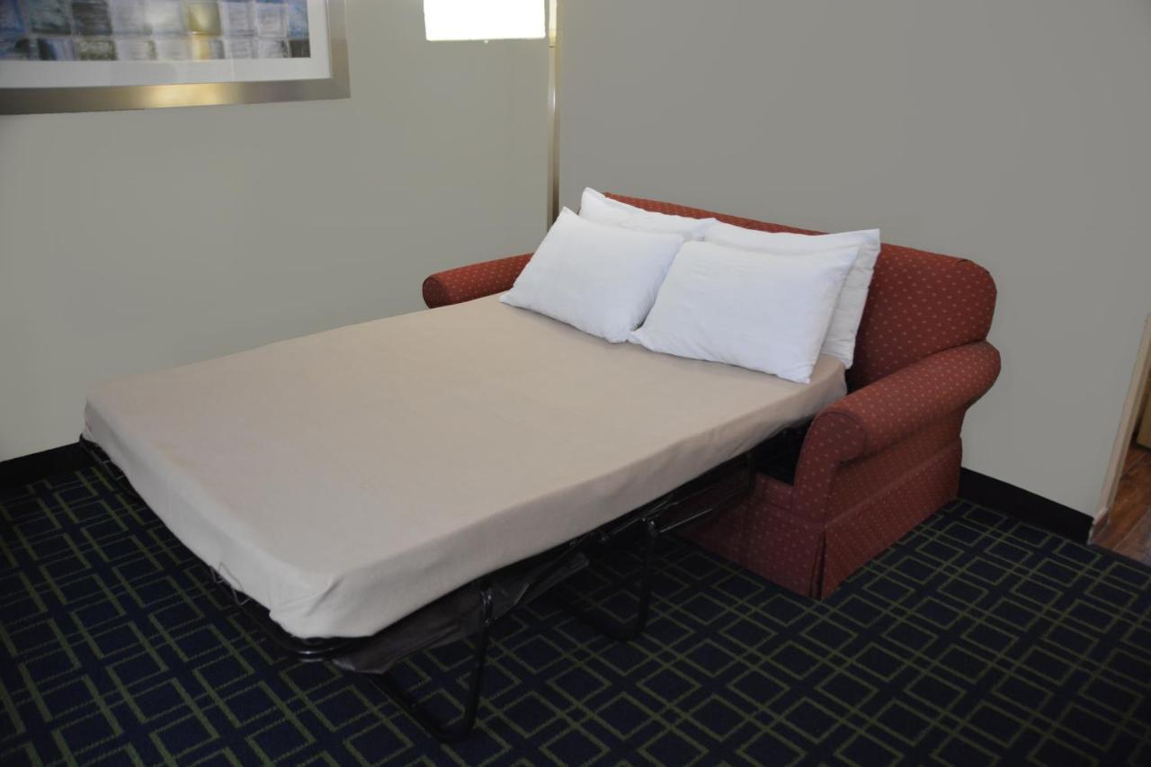 Quality Inn & Suites 더블린 외부 사진